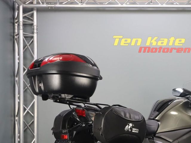 honda - vfr-1200-f