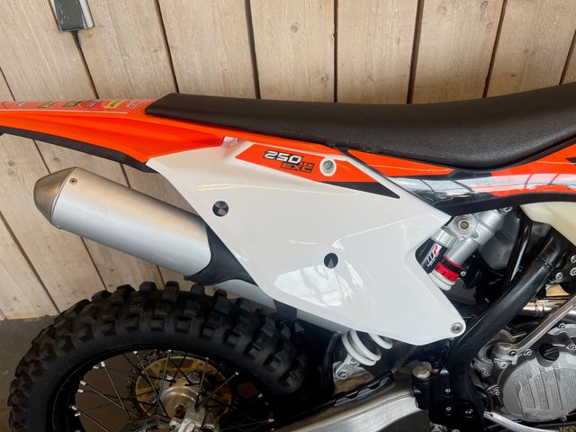 ktm - 250-exc-tpi