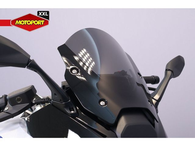 bmw - r-1300-rs