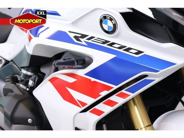 bmw - r-1300-rs