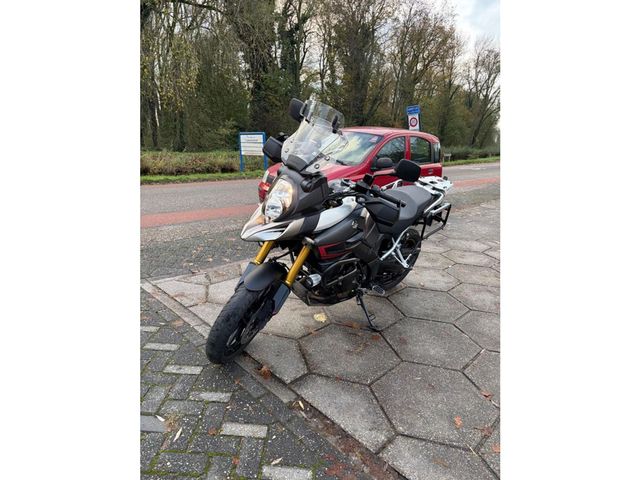 suzuki - v-strom-1000-abs