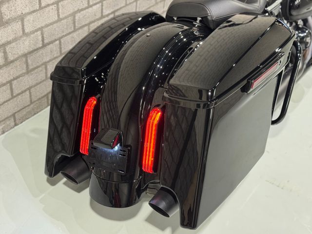 harley-davidson - roadking-special-114