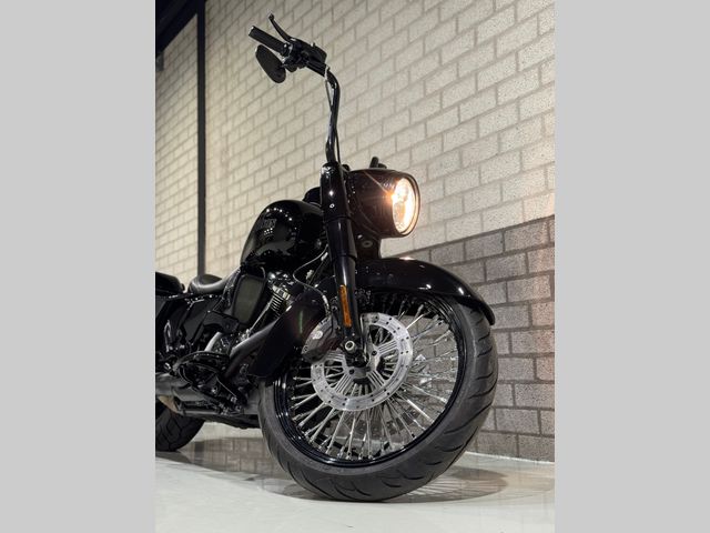 harley-davidson - roadking-special-114