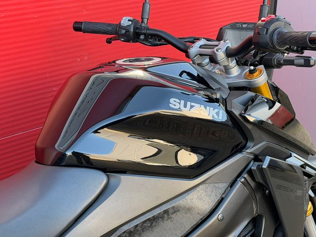 suzuki - gsx-s-1000