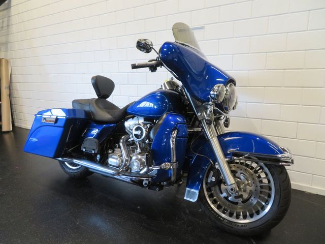 harley-davidson - electra-glide-ultra-classic-flhtcu