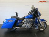 HARLEY-DAVIDSON ELECTRA GLIDE ULTRA CLASSIC FLHTCU