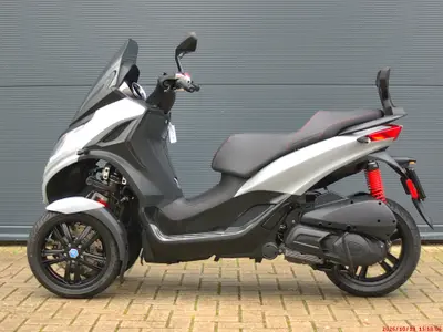 PIAGGIO MP3 300 HPE – foto 4