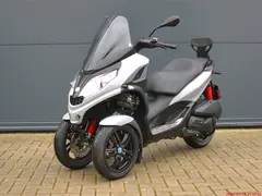Piaggio MP3 300 HPE 2021 occasion – foto 5 van 19