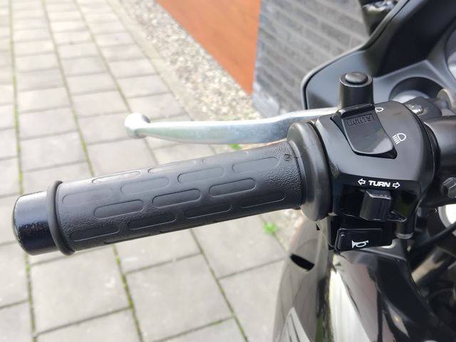 honda - cbf-600-s-abs