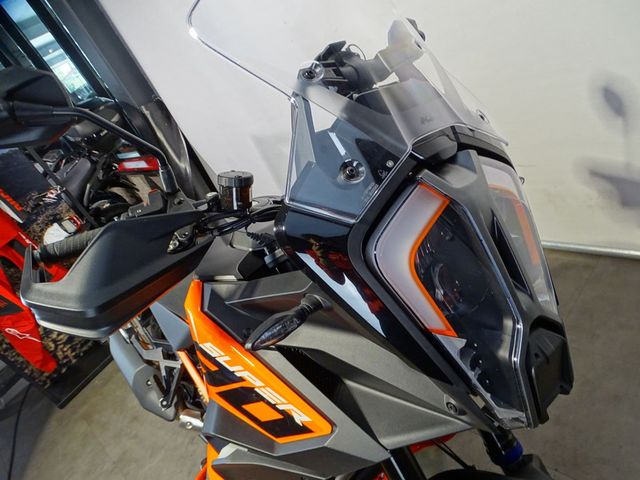ktm - 1290-super-adventure-s