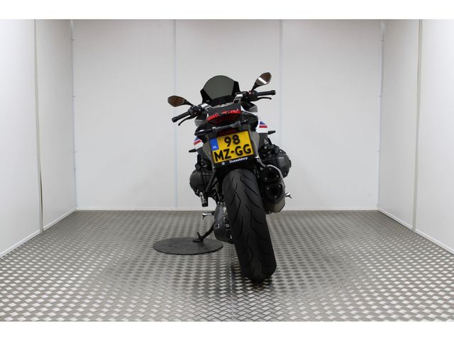 bmw - r-1300-rs