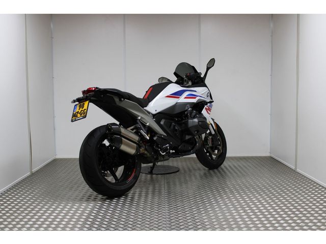 bmw - r-1300-rs