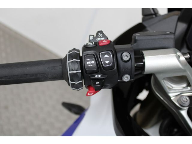 bmw - r-1300-rs