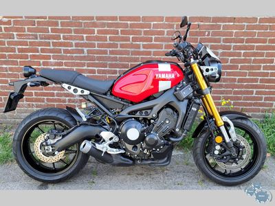 YAMAHA XSR 900 – foto 3