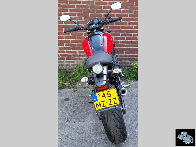 yamaha - xsr-900