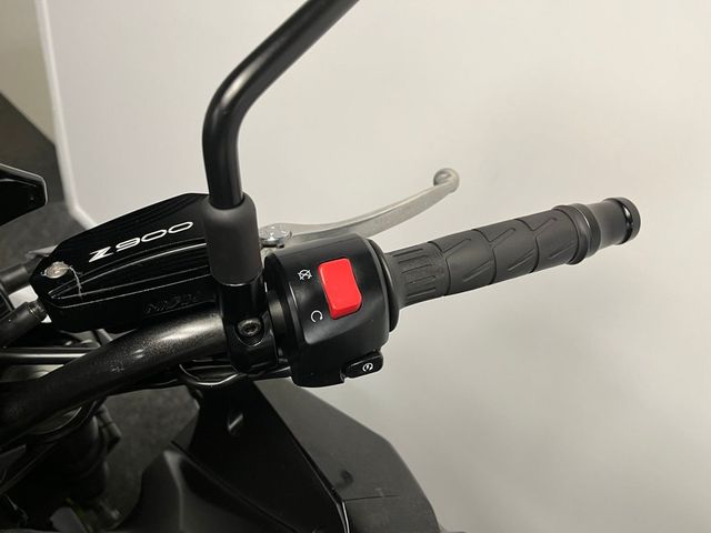 kawasaki - z900