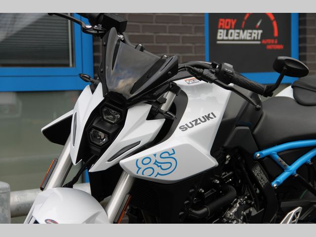 suzuki - gsx-8s