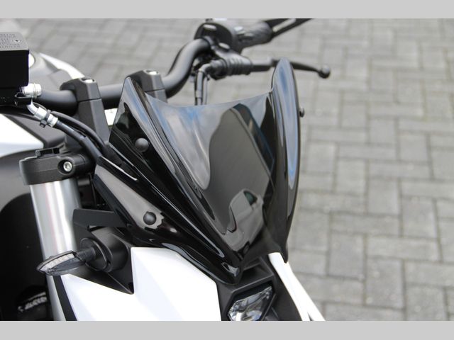 suzuki - gsx-8s