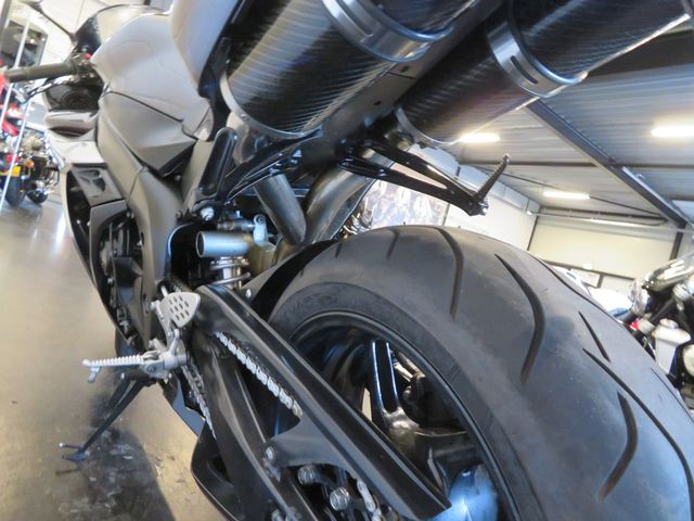 yamaha - yzf-r1