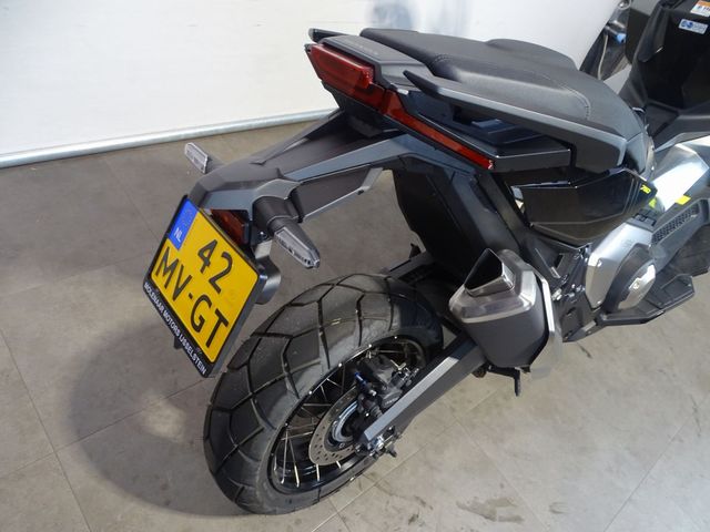 honda - x-adv