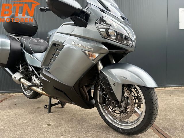 kawasaki - gtr-1400
