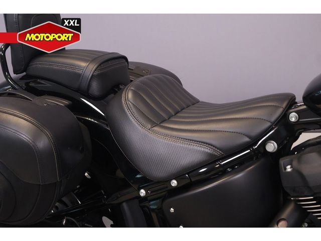 harley-davidson - street-bob-114