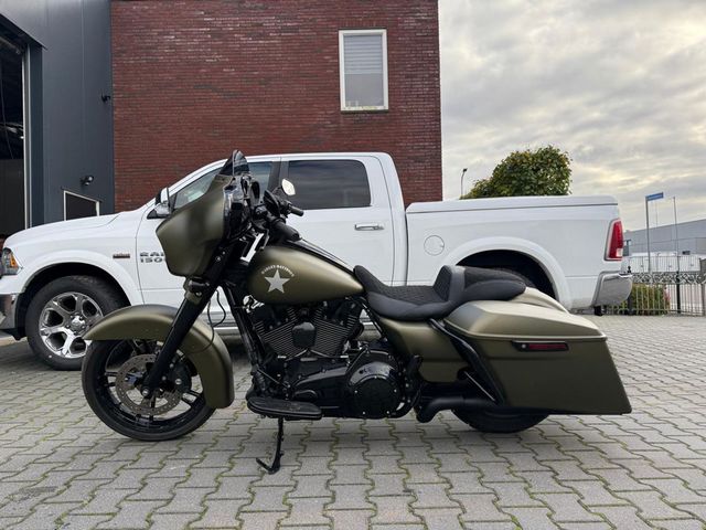 harley-davidson - cvo-street-glide