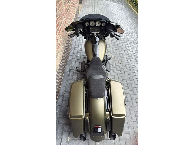 harley-davidson - cvo-street-glide