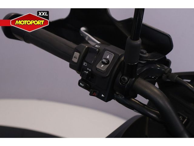 kawasaki - versys-650-grand-tourer