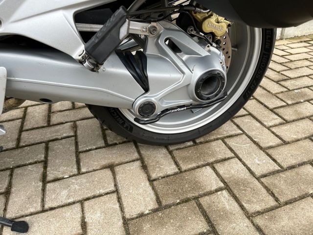 bmw - r-1250-rt