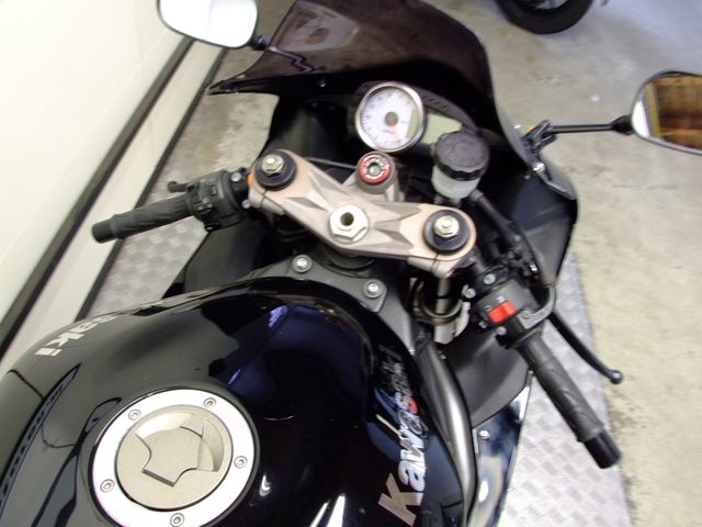kawasaki - zx-6r-ninja