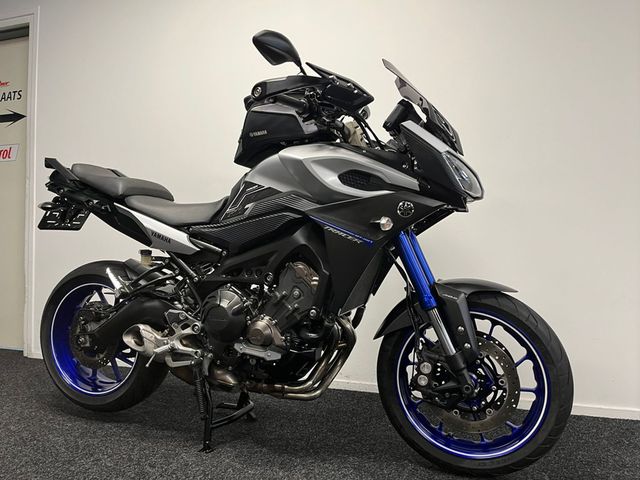 yamaha - tracer-900-abs