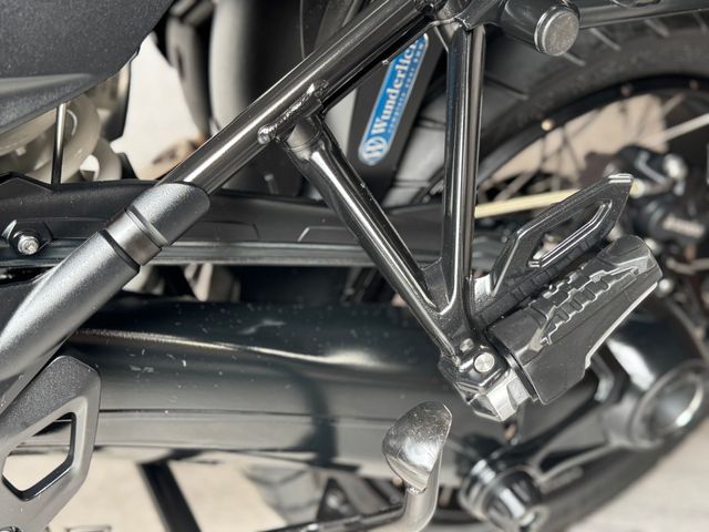 bmw - r-1200-gs-adventure-abs-asc-esa