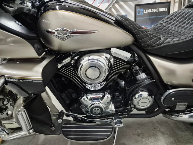 kawasaki - vn-1700-voyager