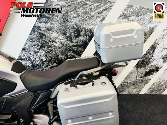 honda - vfr-1200-f