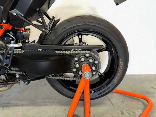 ktm - 1390-super-duke-r-evo