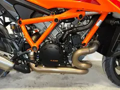KTM 1390 Super Duke R EVO Orange 2025 occasion – foto 9 van 13