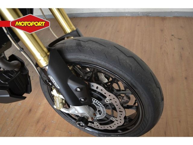 aprilia - dorsoduro-750