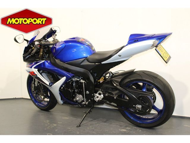 suzuki - gsx-r-600