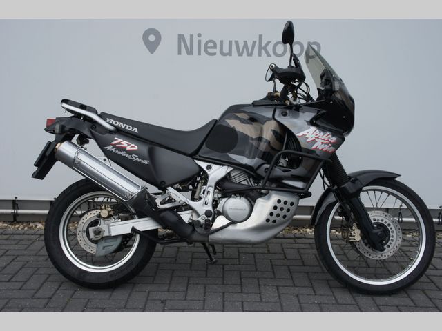 honda - xrv-750-africa-twin