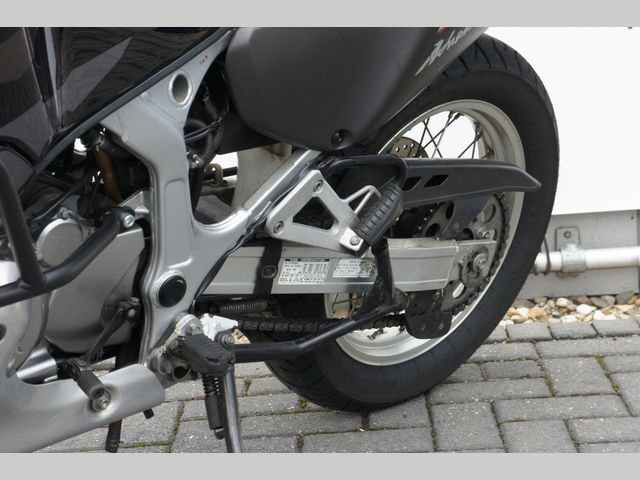 honda - xrv-750-africa-twin