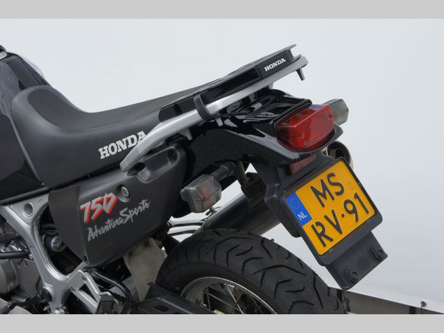 honda - xrv-750-africa-twin