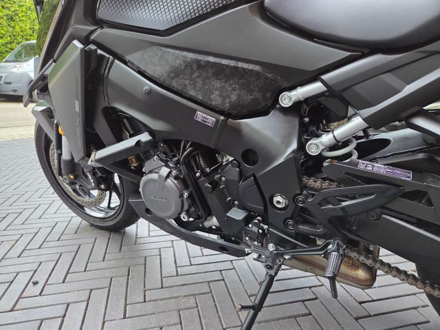 suzuki - gsx-s-1000-abs