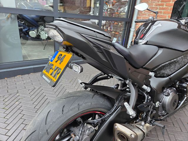 suzuki - gsx-s-1000-abs