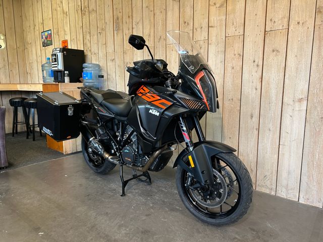 ktm - 1290-super-adventure-s