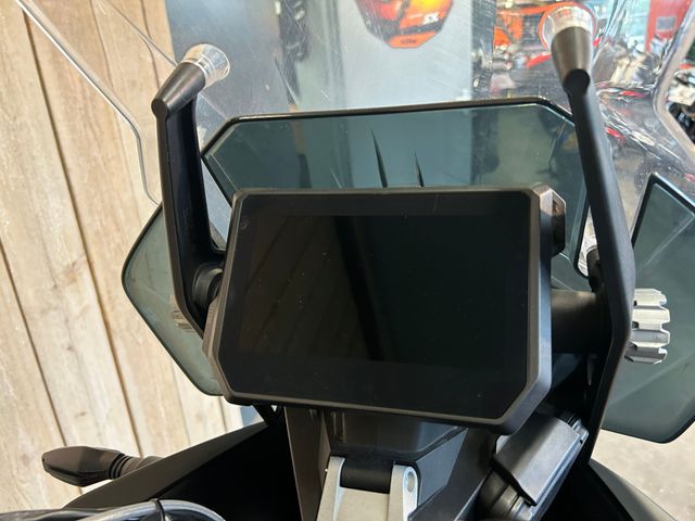 ktm - 1290-super-adventure-s
