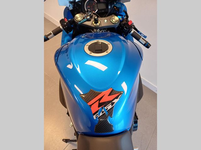 suzuki - gsx-r-600