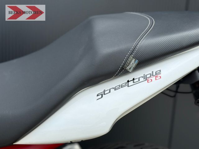 triumph - street-triple-675