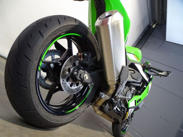 kawasaki - ninja-zx-4rr