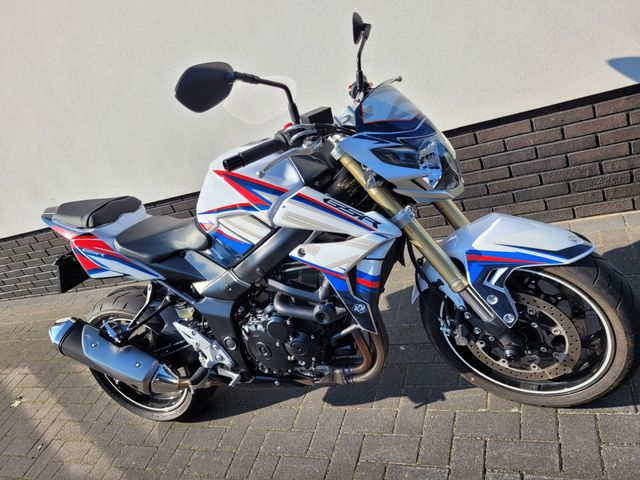 suzuki - gsr-750